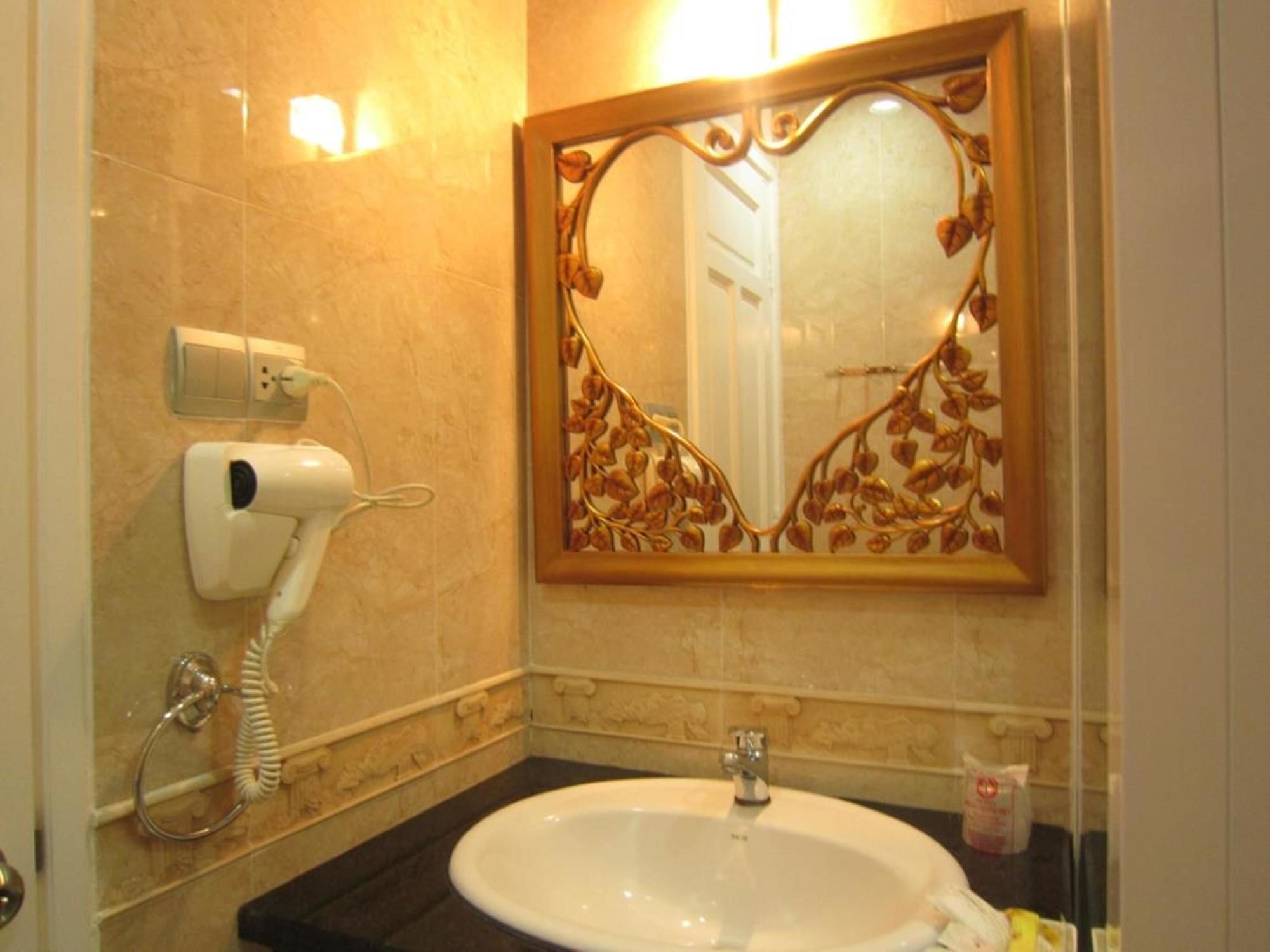 Hoang Thanh Thuy Hotel 2 TP. Hồ Chí Minh Ngoại thất bức ảnh